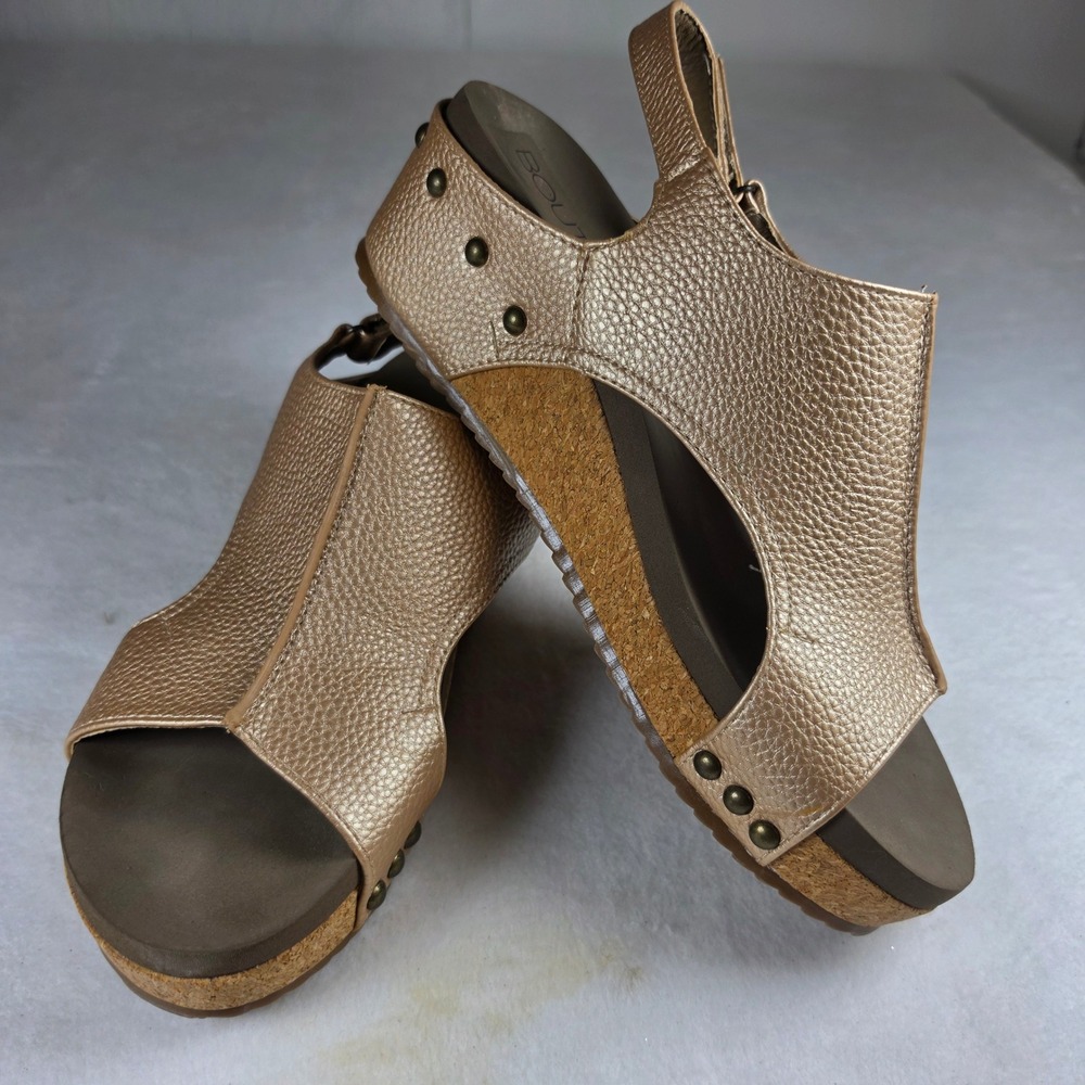 Boutique by Corkys Rose Gold Metallic Wedge Sandals Studded Slingback Size 10